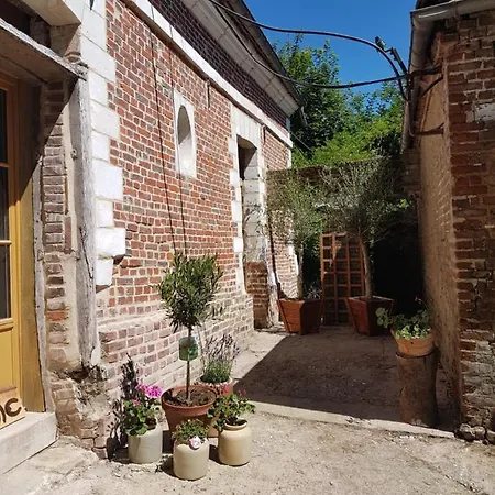 Oda ve Kahvaltı La Tilia