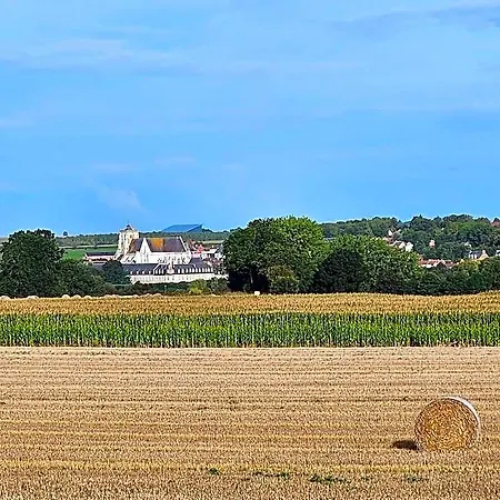 Oda ve Kahvaltı La Tilia Saint-Riquier
