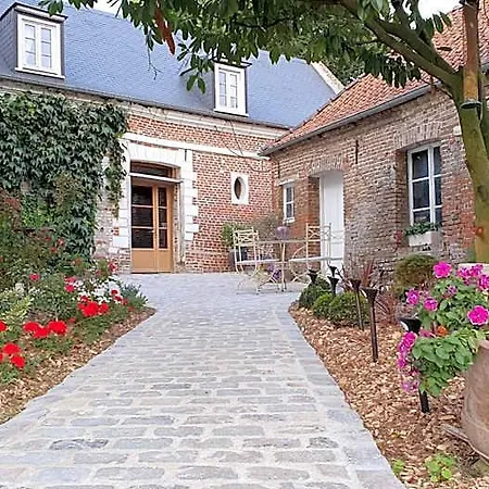 La Tilia Oda ve Kahvaltı Saint-Riquier